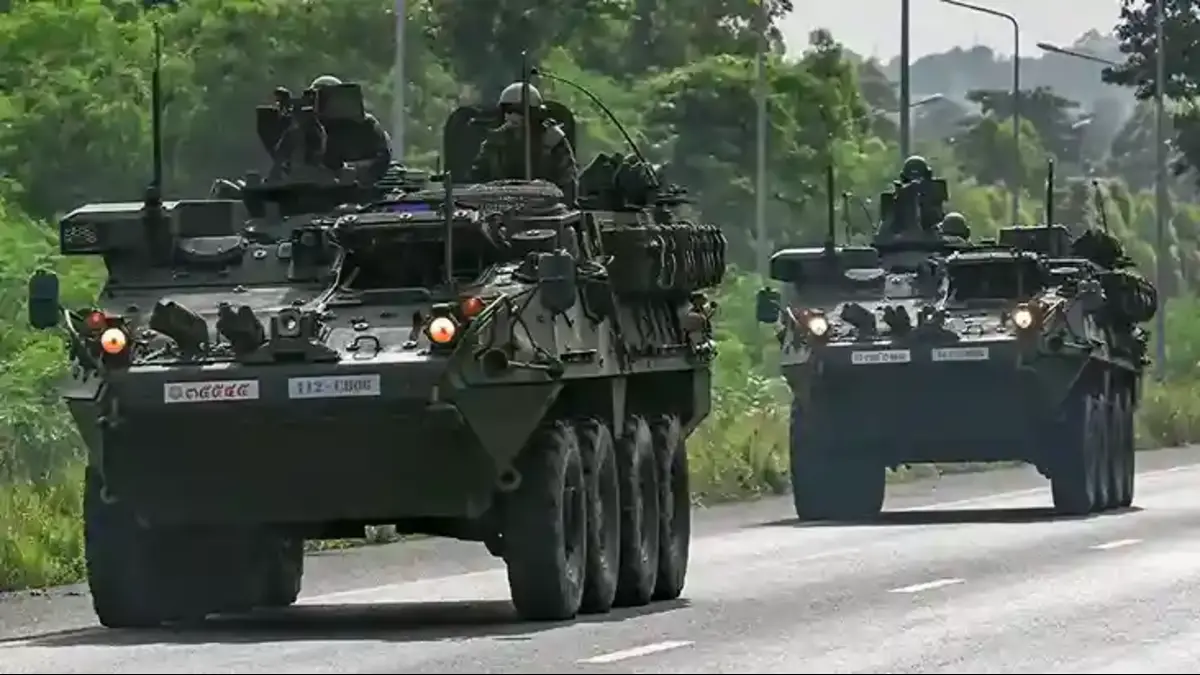 Thailand Cambodia War Breaks Out Along Old Disputed Border (1)